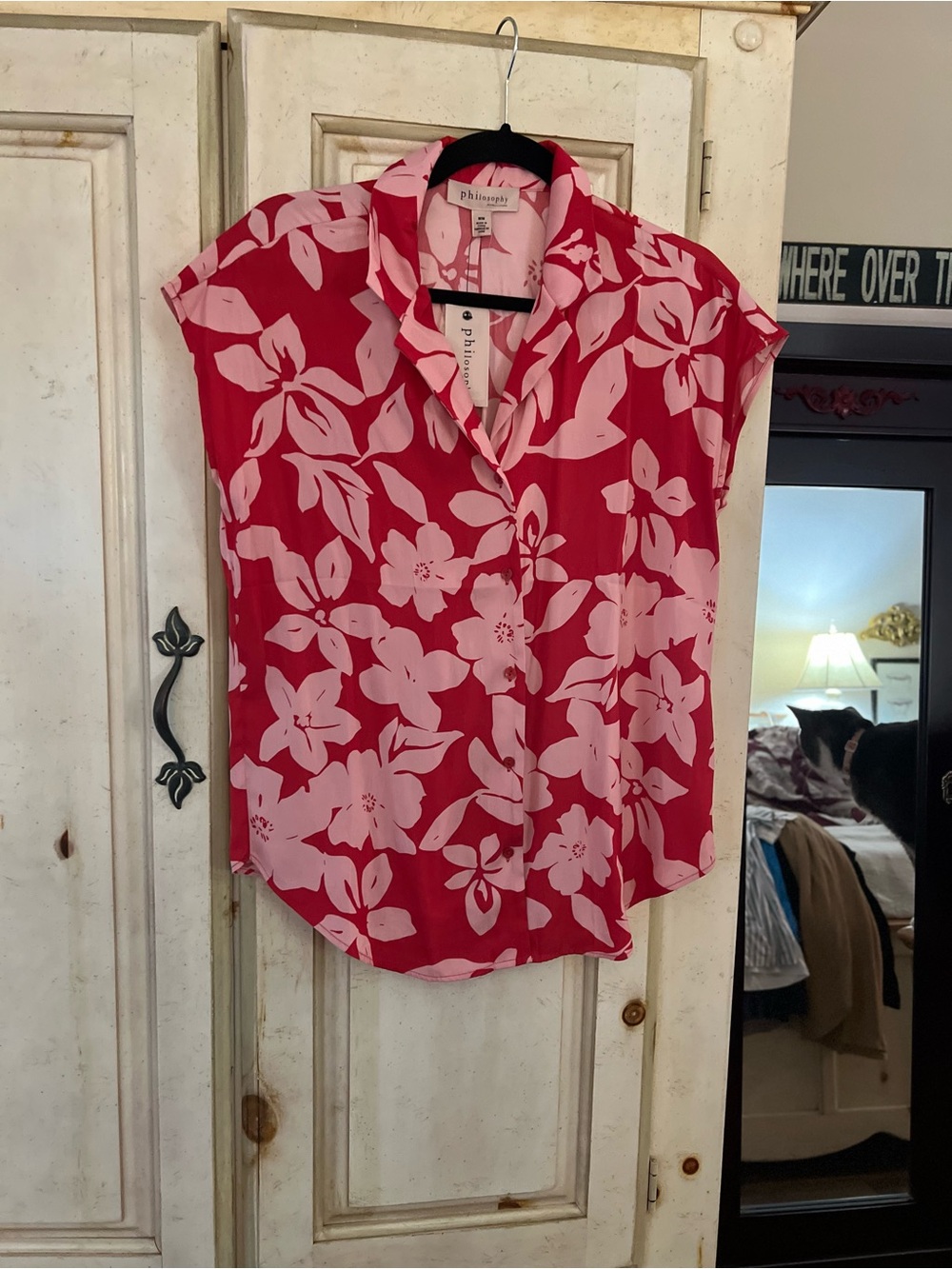 Philosophy Rose and Light Pink Floral Short Sleeve Button Blouse